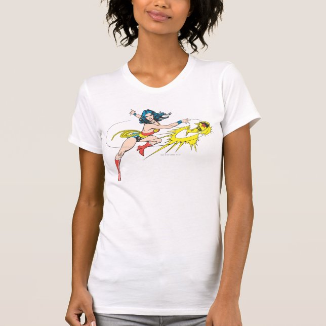 Camiseta Mulher Maravilha Joga Coroa (Frente)