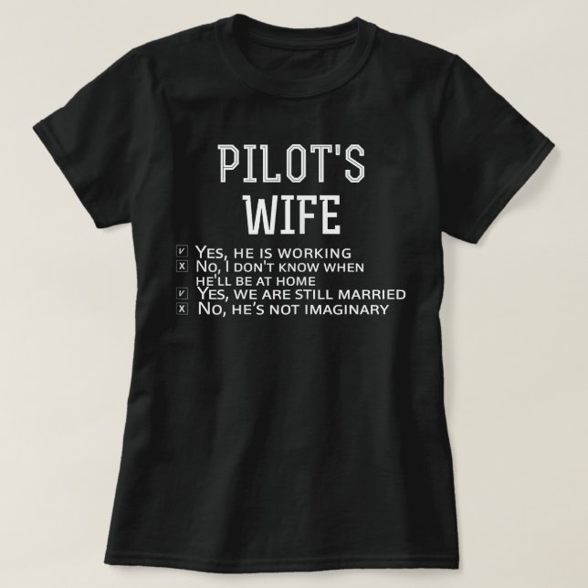 Camiseta Mulher Piloto Esposa Checklist Funny Husband Worki (Frente do Design)