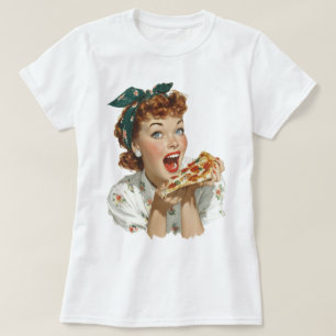 Camiseta Mulher Retro Disfrutando de uma Fatia de Pizza