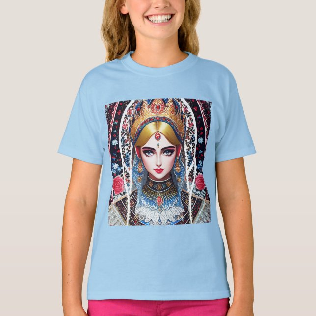 Camiseta Mulher Vestindo um Ornamentado Dourado Headdress (Frente)