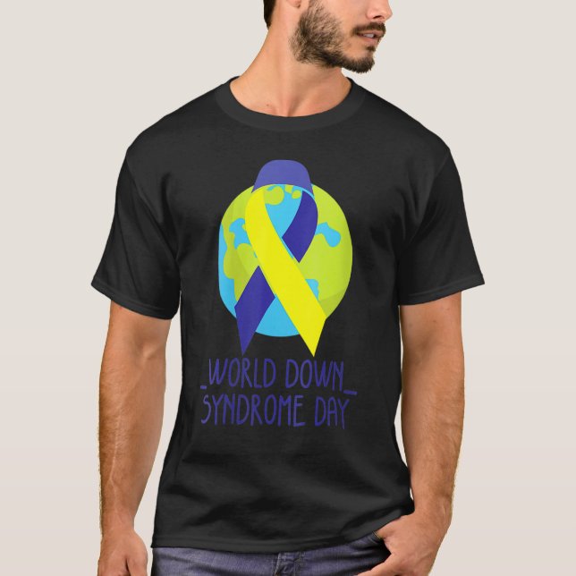 Camiseta Mulheres Adoram Síndrome de Baixo Mundo Sensibiliz (Frente)