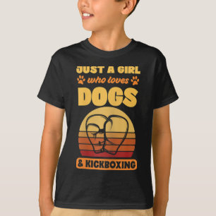 Camiseta Mulheres Apenas Uma Menina Que Ama Cachorros E Kic