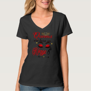 Camiseta Mulheres Belas Garotas De Aniversário As Filas De