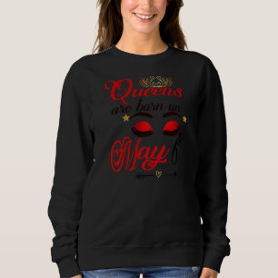 Camiseta Mulheres Belas Garotas De Aniversário As Filas De