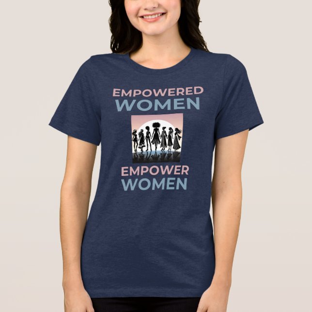Camiseta Mulheres capacitadas empoderam mulheres (Frente)