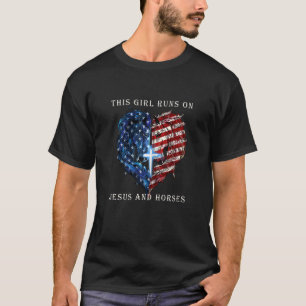 Camiseta Mulheres Esta Garota Funciona Com Jesus E Cavalos 