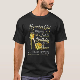 Camiseta Mulheres Esta Rainha Foi Nascer Em Novembro Vivend