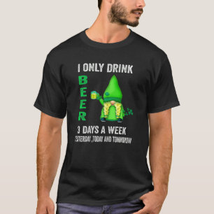 Camiseta Mulheres Eu Só Bebo Cerveja 3 Dias Por Semana