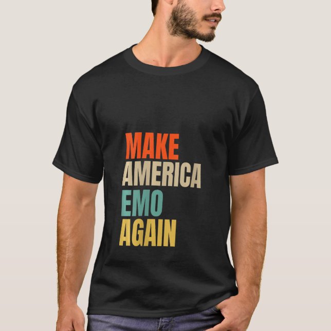 Camiseta MULHERES FAZEM COM QUE A AMÉRICA EMO NOVAMENTE Eng (Frente)
