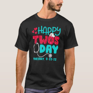 Camiseta Mulheres Feliz 2 22 22 22 Enfermeiro Estetoscópio