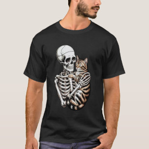 Camiseta Mulheres Gato e Caveira de Esqueleto Abraçando Gat