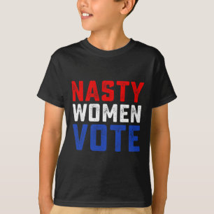 Camiseta Mulheres Más Votam 