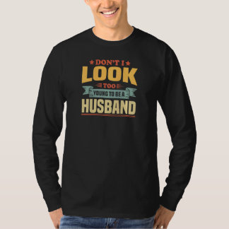 Camiseta Mulheres Novo Marido Aniversário Não Pareço muito