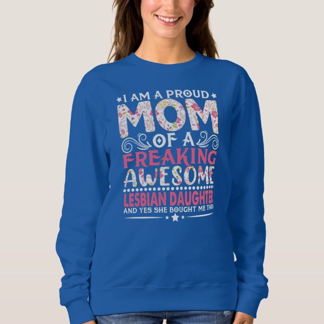 Camiseta Mulheres Orgulhosas Mãe Do Dia de as mães Da Filha (Frente)