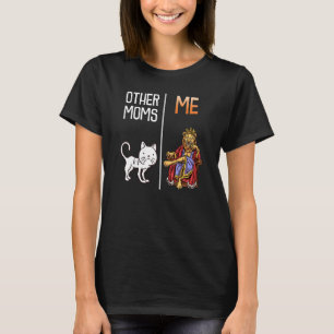 Camiseta Mulheres Outras Mães Vs Me Cat Lion Nova Mãe 1 Mãe