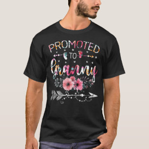 Camiseta Mulheres Promovidas a Vovó 2022  Nova Vovó Diverti
