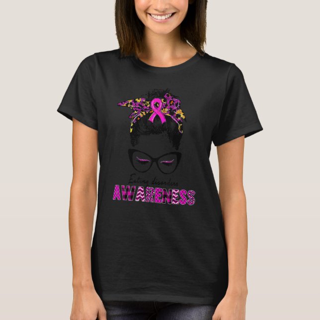Camiseta Mulheres que Vestimos Roxos Comendo Distúrbios Sen (Frente)