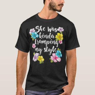 Camiseta Mulheres Uterus Ela Estava Meio Que Amarrando Minh