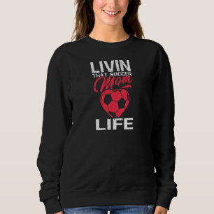 Camiseta Mulheres Vivem Naquele Futebol Mãe Escutam A Bola