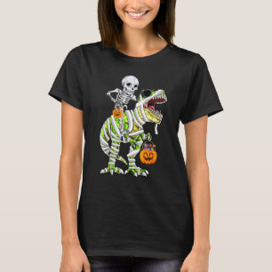 Camiseta Múmia de Esqueleto Montando Dinossauro Rex de Abób