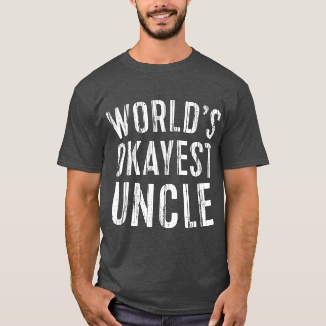 Camiseta Mundos Okayest Tio (Frente)