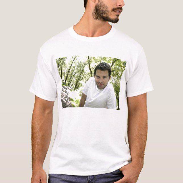 Camiseta Música de Ryan Kelly - T básico - árvores verdes (Frente)