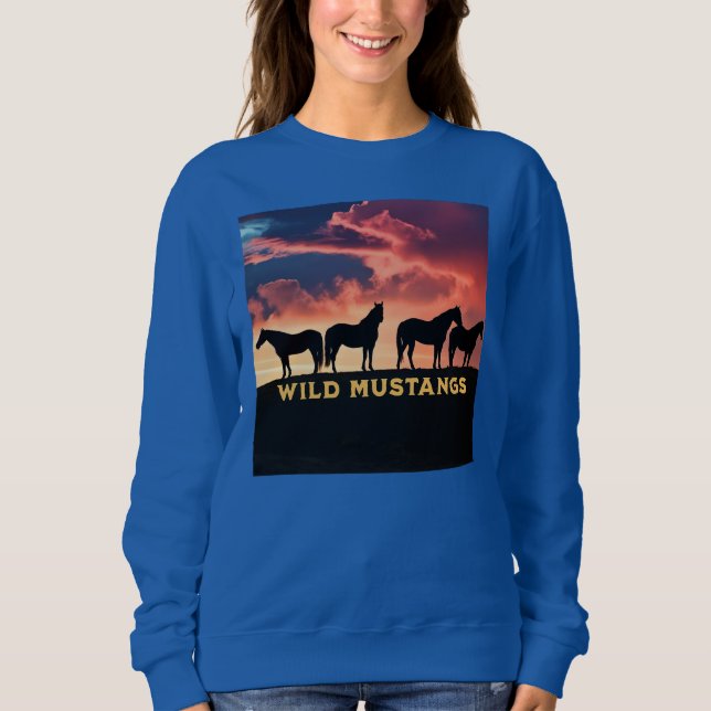 Camiseta Mustangs selvagens no horizonte (Frente)
