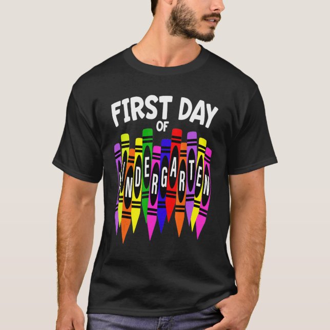 Camiseta My First Day Of Kindergarten  Colorful Rainbow (Frente)