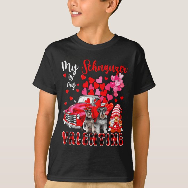 Camiseta My Schnauzer Is My Valentine Two Dogs With Gnome P (Frente)