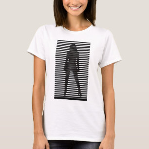 Camiseta Mysterious Female Sihouette