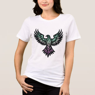 Camiseta "Mystic Tribal Hawk with Forest Padrões" colorido