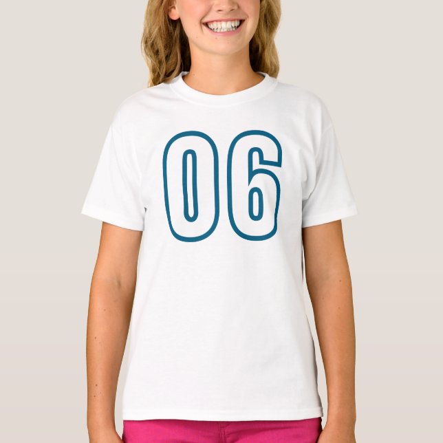 Camiseta Nº 06 - Na moda Numeric Statement Art (Frente)