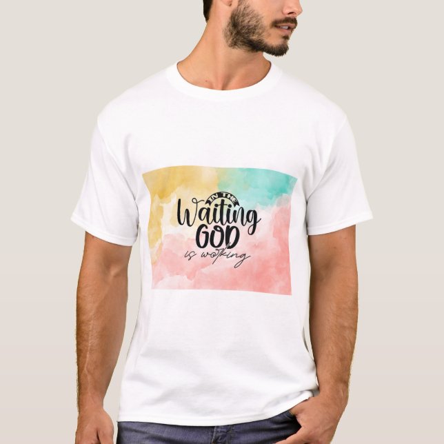 Camiseta Na Esperança Deus está trabalhando (Frente)