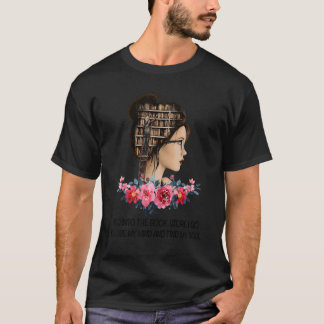 Camiseta Na Loja De Livros Eu Vou Ao Perder E Encontro