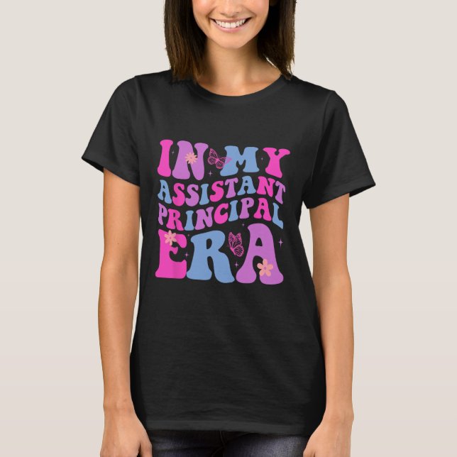 Camiseta Na Minha Época Principal Assistente No Dia Passado (Frente)