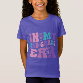 Camiseta Na Minha Era da 3ª Série Retro Groovy Volta às Aul
