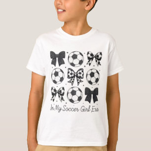 Camiseta Na Minha Era de Garota de Futebol Cute Bow Mulhere