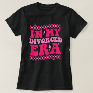 Camiseta Na Minha Era Divorciada Rosa Xadrez Retro Feminino