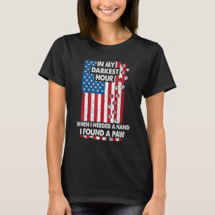 Camiseta Na Minha Hora Mais Escura Quando Precisava De Uma