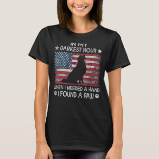 Camiseta Na Minha Hora Mais Escura Quando Precisava De Uma 