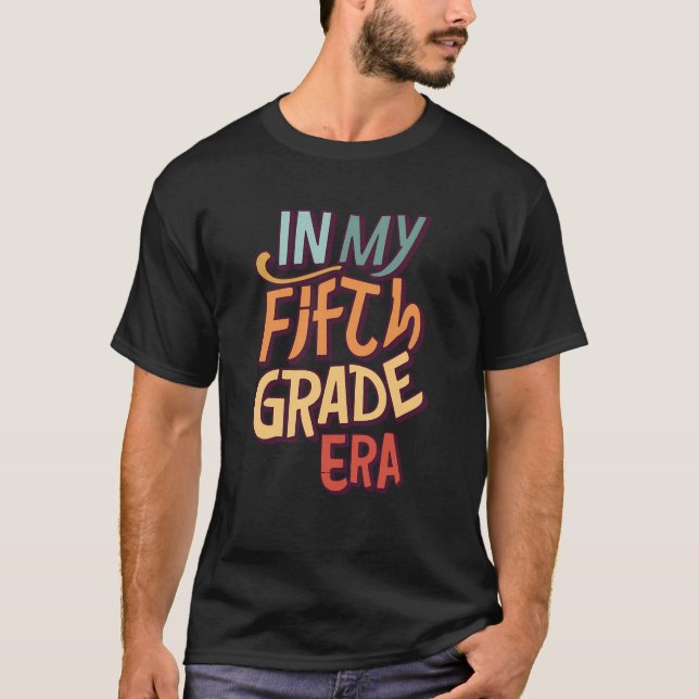 Camiseta Na Minha Quinta Época De Volta À Escola (Frente)