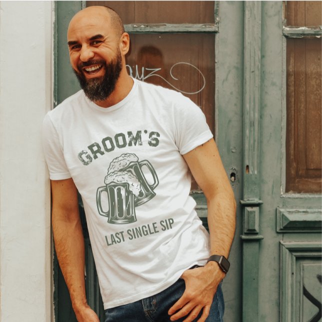 Camiseta Na moda Moderno Último Horário Verde Da Cerveja (Modern groom Bachelors party t-shirt )