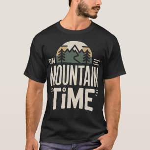 Camiseta Na Montanha Tempo Caminhada Ao Ar Livre