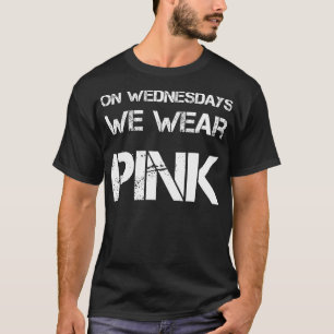 Camiseta Na Quarta-Feira, Vestimos Uma Citação Rosa Engraça