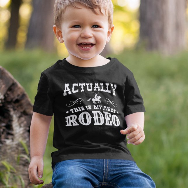 Camiseta Na Verdade Este É O Meu Primeiro Rodeio (Criador carregado)