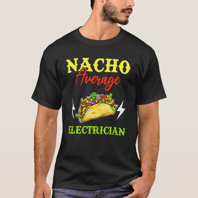 Camiseta Nacho Média Eletrista Lineman Cinco De Mayo Me (Frente)