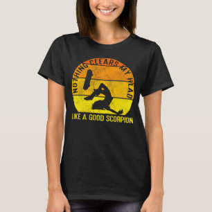 Camiseta Nada Limpa Minha Cabeça Como Um Bom Escorpião
