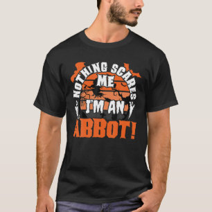 Camiseta Nada me assusta, sou uma fantasia de Halloween C
