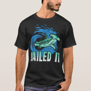 Camiseta Nailed It Whale Shark Fin