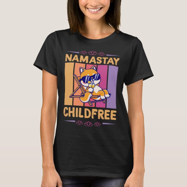 Camiseta Namastay Childfree Nomaste Yoga Lotus Flower Beach (Frente)